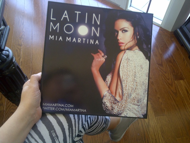 Martina Latin Moon
