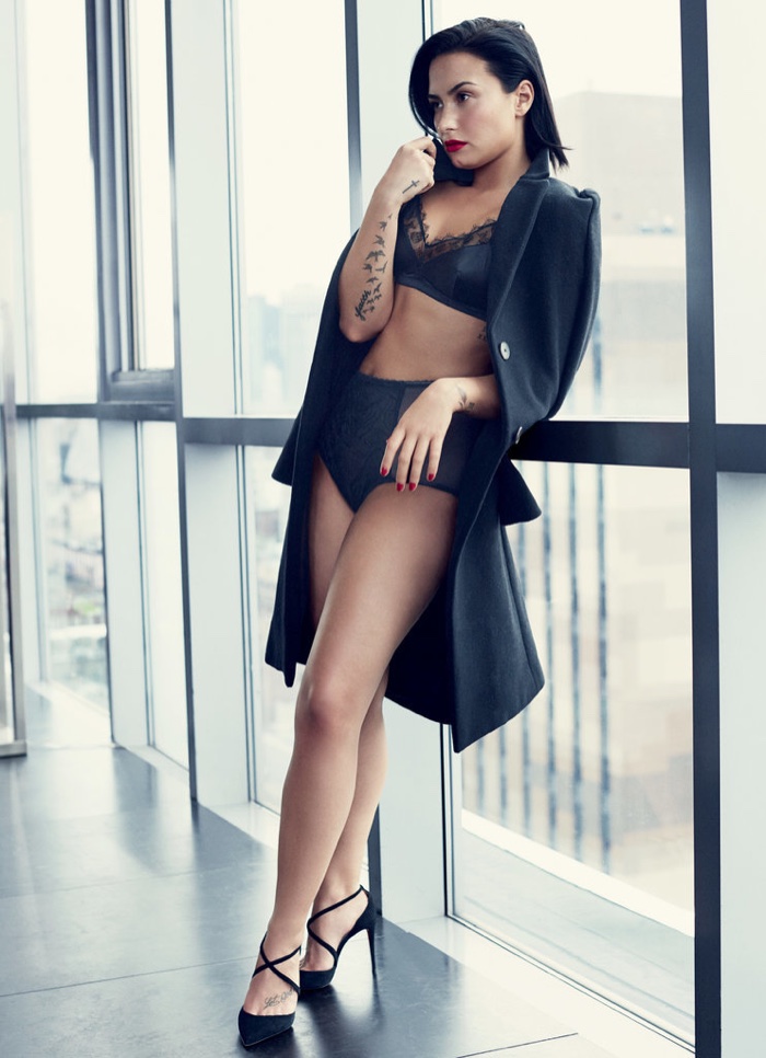 Demi-Lovato-Allure-Magazine-February-2016-Cover-Photoshoot03