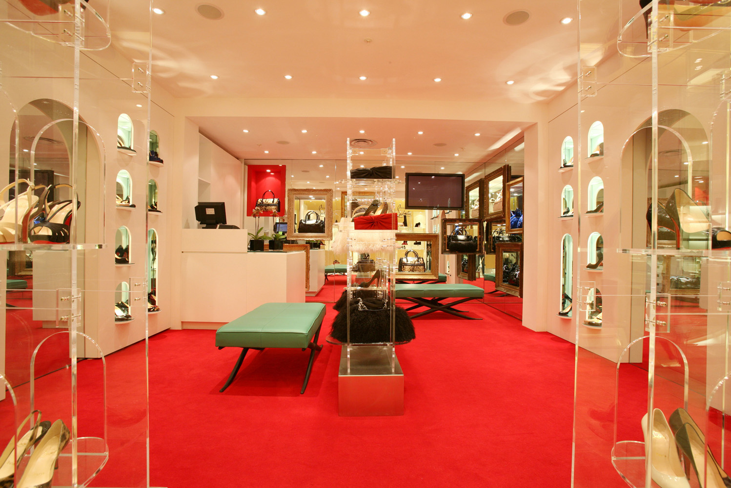 christian louboutin store locations france